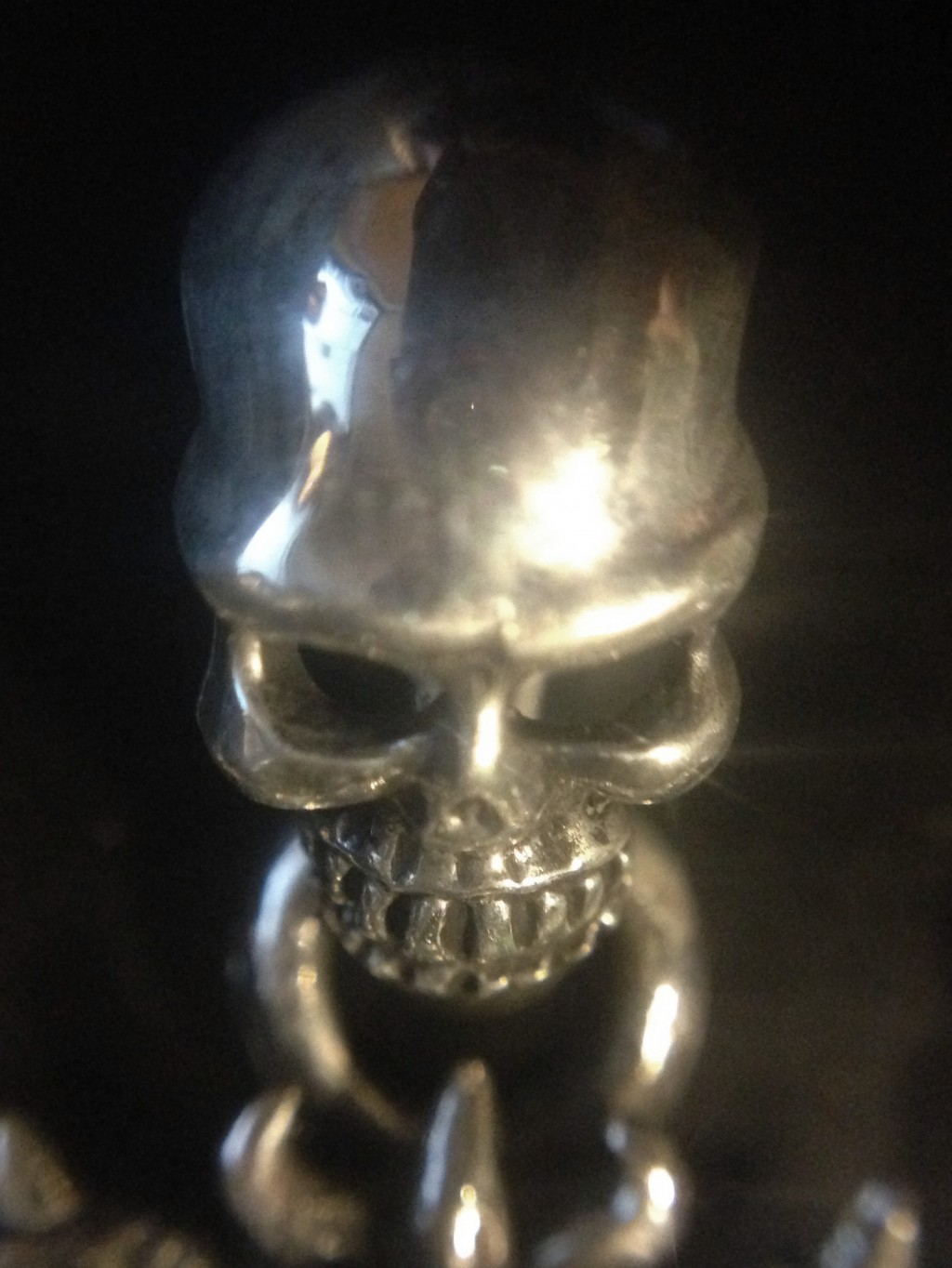 Silver Zombi Skull Pendant